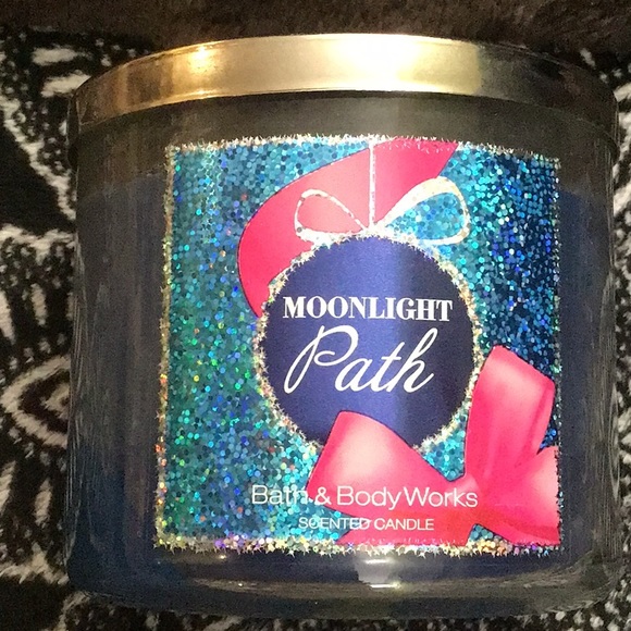 Bath & Body Works Other - Bath and body works rare moonlight path candle